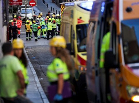 Κατάρρευση κτιρίου στη Μαδρίτη – Ένας άνθρωπος σε σοβαρή κατάσταση