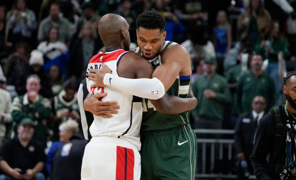 Μπακς – Γουίζαρντς 133-120: Με το… δεξί στη νέα σεζόν ο Αντετοκούνμπο