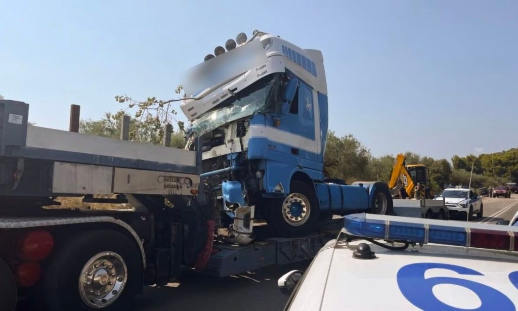 Νέα τραγωδία στα Τέμπη: Φρικτό τροχαίο με φορτηγό κοντά στις σήραγγες