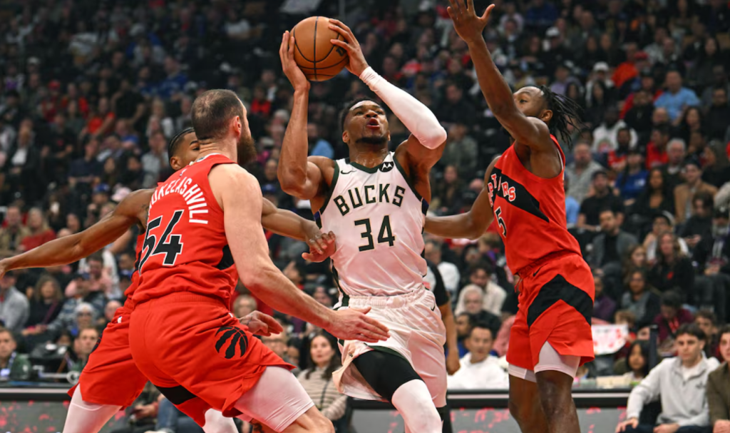 Ράπτορς – Μπακς 116-122: Αδιανόητο 30/20 ο Αντετοκούνμπο και 2/2 το Μιλγουόκι