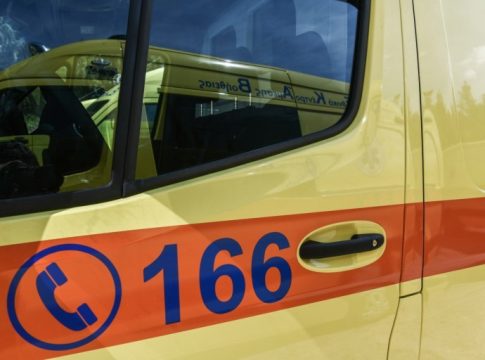 Σοβαρό τροχαίο στο Ηράκλειο – Διασωληνωμένος 13χρονος
