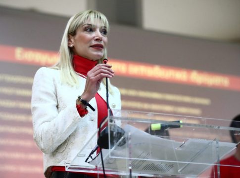 Τσιλιγκίρη: «Το ΣΕΦ γίνεται Ολυμπιακή πολιτεία – Το νέο κολυμβητικό complex αλλάζει τον Πειραιά»