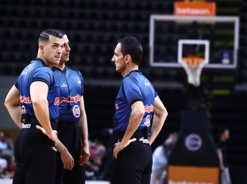 Οι διαιτητές της 5ης αγωνιστικής της GBL: Ποιοι θα «σφυρίξουν» στο Άρης – ΠΑΟΚ