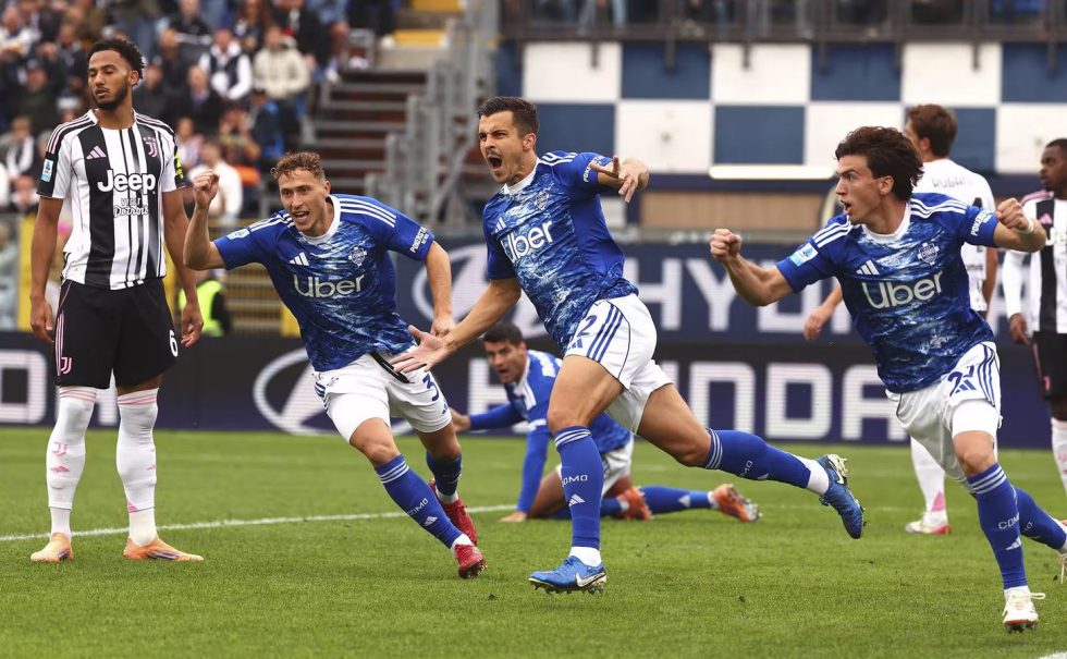 Κόμο – Γιουβέντους 2-0: «Έσπασε» το αήττητο της «Κυρίας» με σούπερ Παζ η ομάδα του Φάμπρεγκας