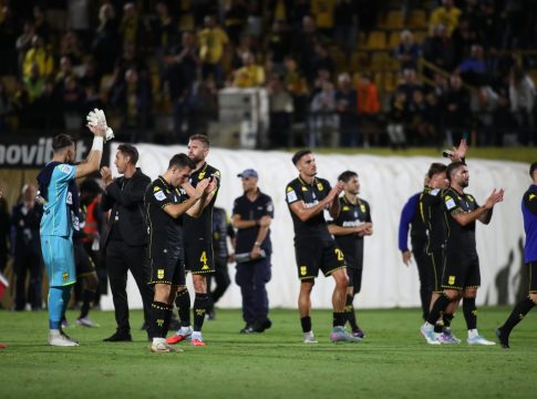 Με απουσίες αλλά αποφασισμένος στην Τρίπολη ο Άρης