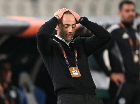 Οργή των οπαδών του Παναθηναϊκού από την ήττα: «Αλαφούζο πούλα – Πάρτε το δίπλωμα από τον Κόντη» (pics)