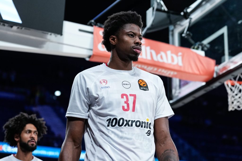 Ο Κώστας Αντετοκούνμπο υπέστη αιμάτωμα αμφιβληστροειδούς