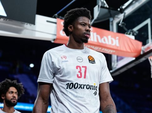 Ο Κώστας Αντετοκούνμπο υπέστη αιμάτωμα αμφιβληστροειδούς