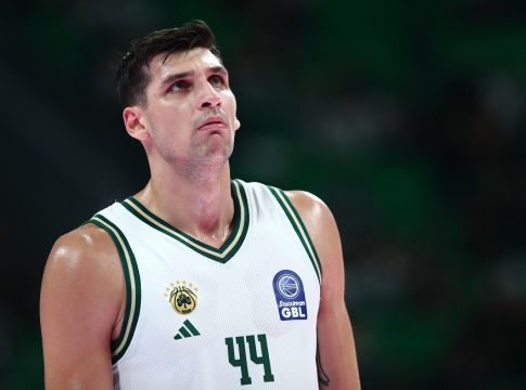 Παναθηναϊκός – ΠΑΟΚ 93-83: Πρεμιέρα με νίκη και κορυφαίο Μήτογλου