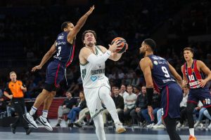 «Σκάνδαλο στη Euroleague: Πρόεδρος… μπλόκαρε την είσοδο των διαιτητών στα αποδυτήρια στο Μπασκόνια – Παναθηναϊκός»