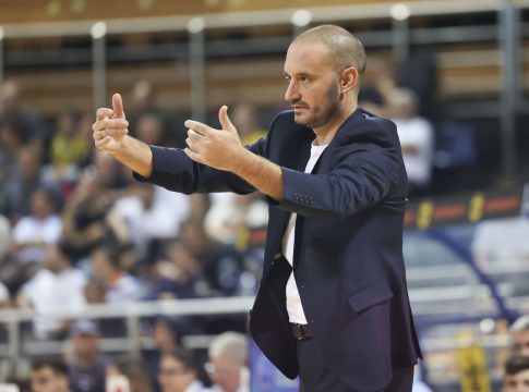 Κάραϊτσιτς: «Έπαιξε καλύτερα και πιο σκληρά από εμάς ο Κολοσσός και άξιζε να κερδίσει»