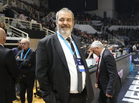 Το πανό για τον Χατζόπουλο στην Πυλαία και οι Βιεϊρίνια, Τάισον στο πλευρό του ΠΑΟΚ (vids)