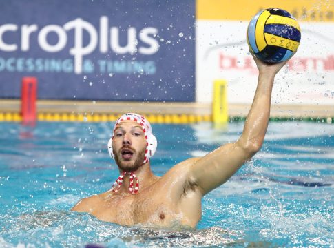 Ολυμπιακός – Μλάντοστ 13-9: Με το… δεξί στο Champions League