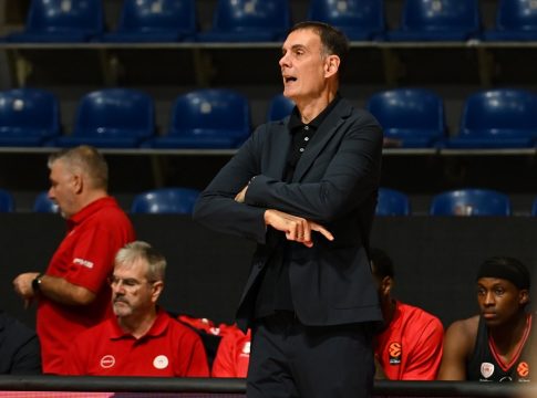 Μπαρτζώκας: «Επιστρέψαμε στο ματς με καλή άμυνα, που την χρειαζόμασταν σε όλη τη διάρκεια»