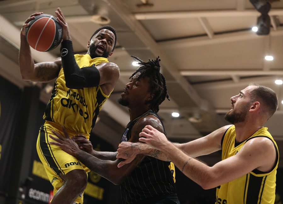 Μαρούσι – Άρης Betsson 108-103: Θρίαμβος και «αυτοκτονία» σε παιχνίδι με δύο παρατάσεις!