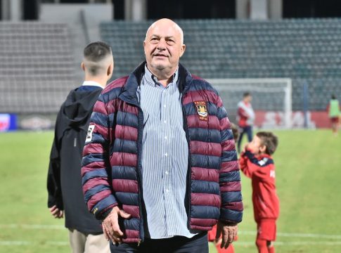 Μπέος μετά το ματς με τον ΠΑΟΚ: «Αφήστε μας να παίξουμε μπάλα, μην ασελγείτε κατά του ελληνικού ποδοσφαίρου» (pic)