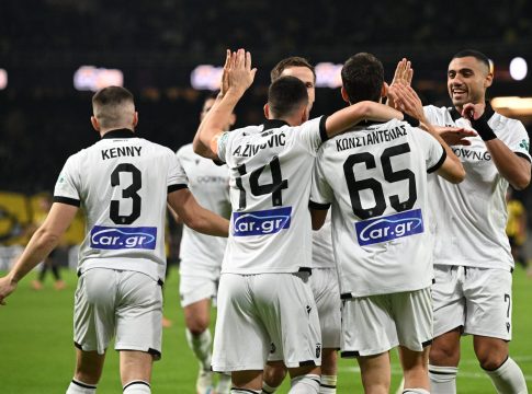 ΑΕΚ – ΠΑΟΚ 0-2: «Ασπρόμαυρο» πάρτι στη Νέα Φιλαδέλφεια