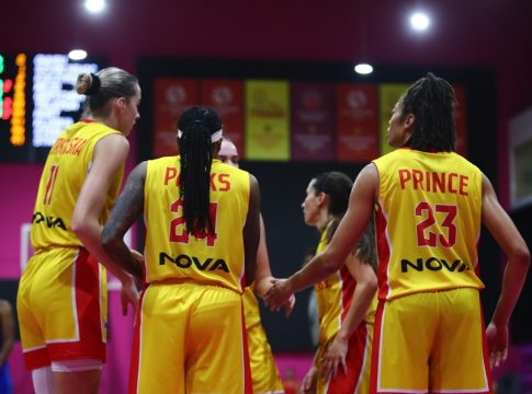 Αθηναϊκός – Χορζόφ 79-56: Ασταμάτητες οι παίκτριες της Καλτσίδου