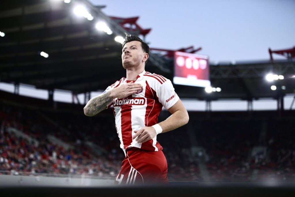 Ανοίγει το σκορ με κεφαλιά του Μπιανκόν ο Ολυμπιακός (vid)