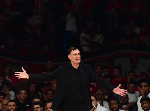 Χαμός στο ΣΕΦ: Ένταση μεταξύ Σπανούλη, Μπαρτζώκα και Ντόρσεϊ