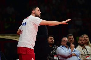 Κώστας Παπανικολάου: Μετά τα 56 δεύτερα με τη Μονακό, δεν έπαιξε καθόλου με τη Χάποελ