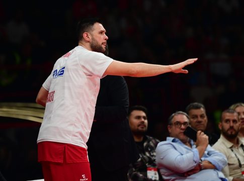 Κώστας Παπανικολάου: Μετά τα 56 δεύτερα με τη Μονακό, δεν έπαιξε καθόλου με τη Χάποελ