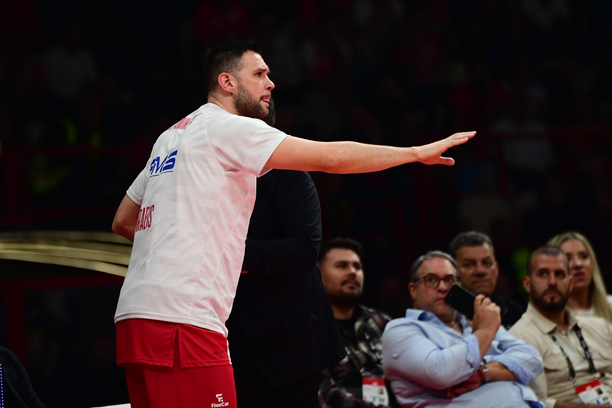 Κώστας Παπανικολάου: Μετά τα 56 δεύτερα με τη Μονακό, δεν έπαιξε καθόλου με τη Χάποελ