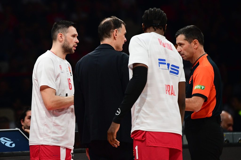 Η κρίσιμη βολή του Ντόρσεϊ και το λάθος των διαιτητών: Γιατί δεν είδαν το instant replay (vid)