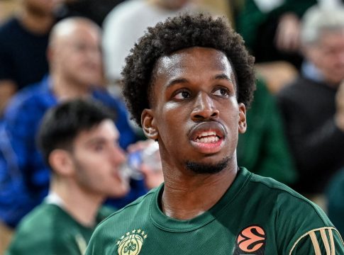 Μηδέν ο Τι Τζέι Σόρτς στο Μονακό: Τον ξέχασε στον πάγκο ο Αταμάν