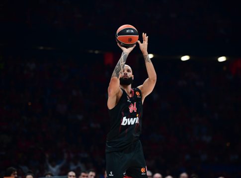 Δεν μπαίνει με τίποτα αλλά επιμένουν: 4/22 τριπ με Μονακό, 5/22 τριπ στο ημίχρονο με τη Χάποελ