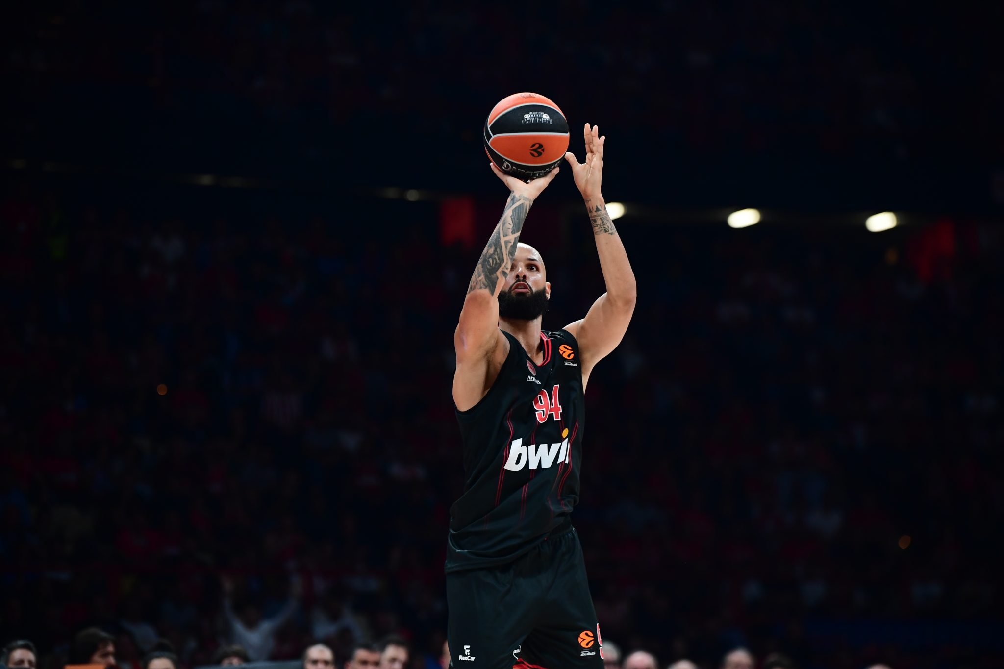 Δεν μπαίνει με τίποτα αλλά επιμένουν: 4/22 τριπ με Μονακό, 5/22 τριπ στο ημίχρονο με τη Χάποελ