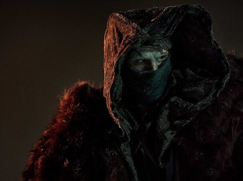 Το νέο τρέιλερ του γοτθικού «Frankenstein» αποκαλύπτει επιτέλους το τέρας-Τζέικομπ Ελόρντι