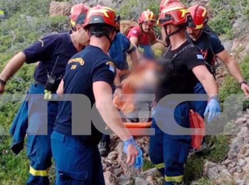 Τραγωδία στα Χανιά: Τουρίστας λιποθύμησε και πέθανε ενώ έκανε πεζοπορία (vid)