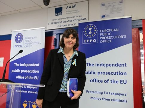 Κοβέσι για ΟΠΕΚΕΠΕ: Εγκληματίες με την κάλυψη κρατικών λειτουργών έκλεβαν για χρόνια ευρωπαϊκά χρήματα (vid)