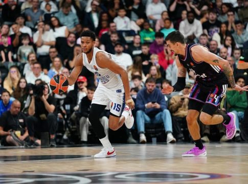 Πέρασε από το Παρίσι η Έφες (80-90) – «Πάρτι» της Βαλένθια κόντρα στη Φενέρ (92-79)