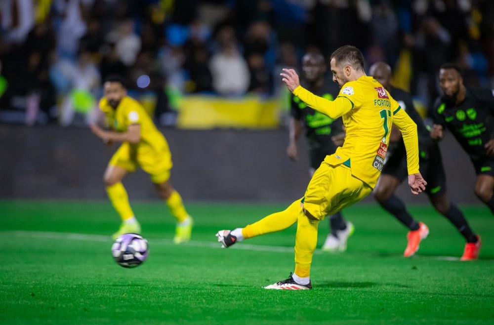 Αλ Καλίτζ – Αλ Ριγιάντ 4-1: Ελληνικό πάρτι – Μοίρασε δύο ασίστ ο Φορτούνης, έβαλε γκολ ο Μασούρας (vid)