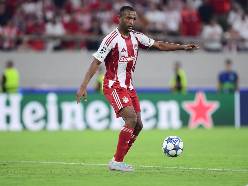 Champions League: Λαβωμένη αλλά πάντα φαβορί η Μπαρτσελόνα, βρίσκει δίχτυα ο Ολυμπιακός στο Μονζουΐκ