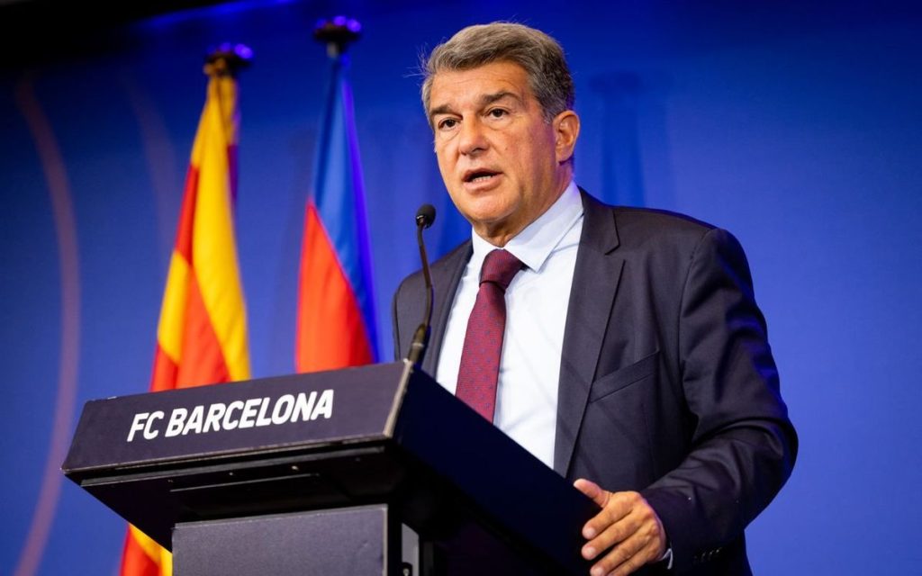 Ο Λαπόρτα πανηγυρίζει για το παιχνίδι στο Μαϊάμι, οι παίκτες της Μπαρτσελόνα αντιδρούν