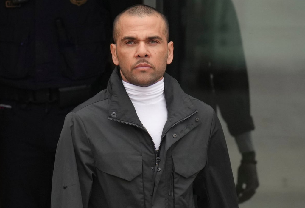 Μετά την φυλάκιση λόγω βιασμού ο Ντάνι Άλβες έγινε ιεροκήρυκας (vid)