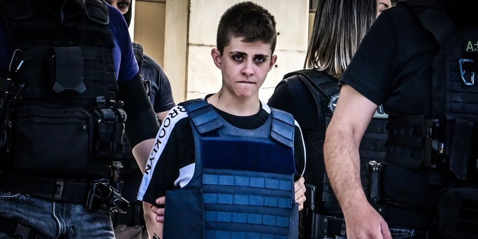 Γλέντι Ειρήνης Μουρτζούκου με Θέμη Αδαμαντίδη στις φυλακές Κορυδαλλού