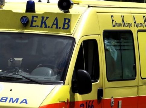 Λάρισα: Ανακοπή μέσα στο ασθενοφόρο έπαθε η 47χρονη στη Λάρισα – Της έκαναν ΚΑΡΠΑ 50 λεπτά