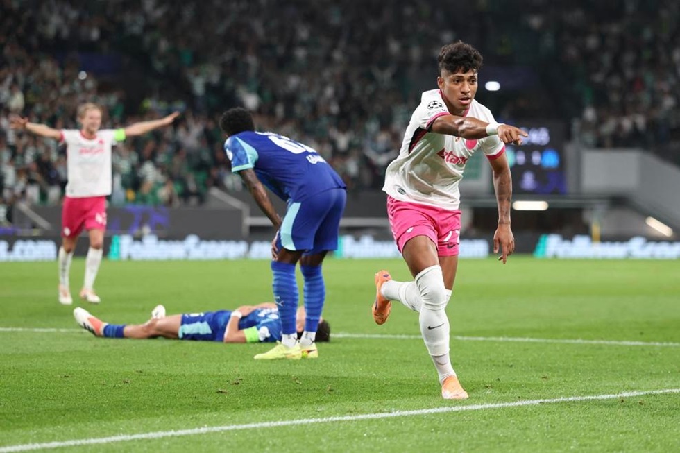 Σπόρτινγκ-Μαρσέιγ 2-1: Ανατροπή στο δεύτερο ημίχρονο, όταν οι Γάλλοι έμειναν με δέκα παίκτες