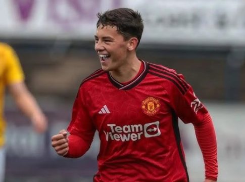 Το wonderkid της Γιουνάιτεντ που τρέλανε τον Αμορίμ και προπονήθηκε με την Εθνική Αγγλίας (vids)