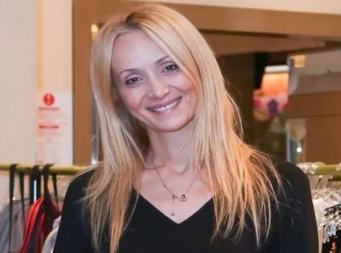 Το ξέσπασμα της Ναταλί Κάκκαβα για τον παρουσιαστή που κατηγορείται για το revenge porn