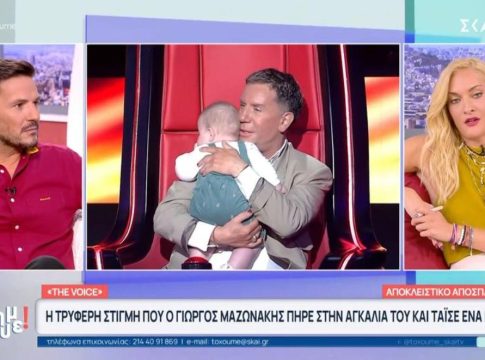Επικό βίντεο: Ο Μαζωνάκης τάισε μωρό στη σκηνή του «The Voice»