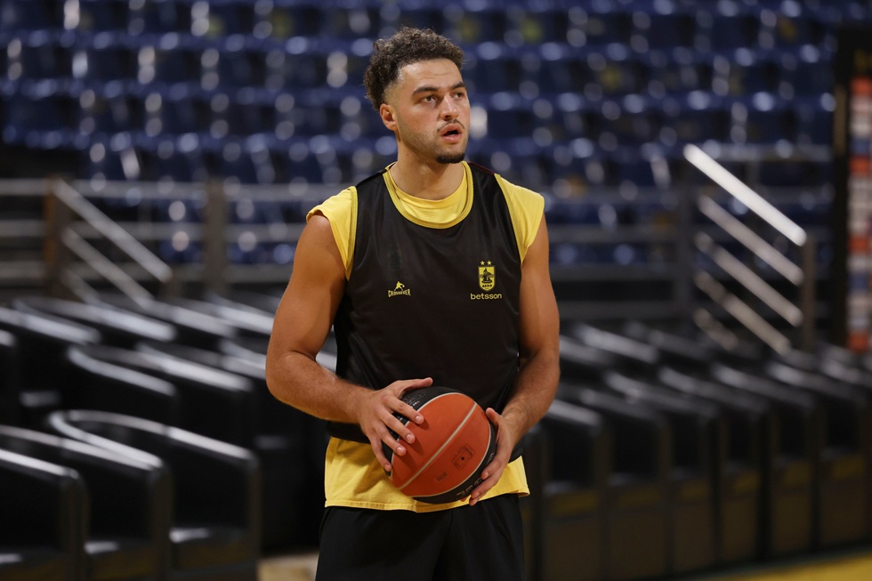 Ανακοίνωσε τον Μερκβιλάτζε ο Άρης Betsson