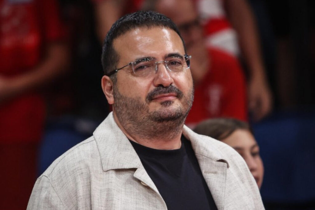 Πανηγύρισε τη νίκη του Ολυμπιακού επί της Μακάμπι ο ιδιοκτήτης της Χάποελ Τελ Αβίβ (pic)