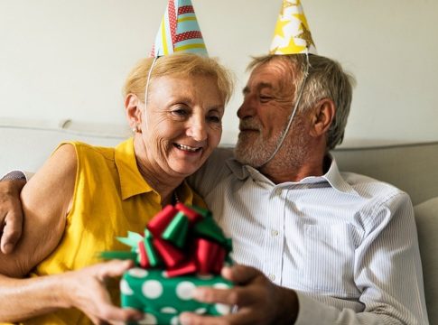 Γιατί οι γυναίκες ζουν περισσότερο από τους άνδρες; Μελέτη στο ζωικό βασίλειο δίνει απαντήσεις