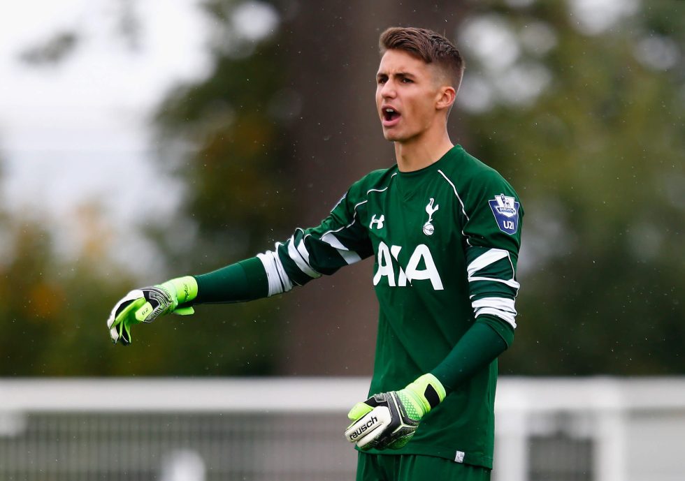 Τερματοφύλακας της Τότεναμ σταμάτησε το ποδόσφαιρο για λόγο που δεν φαντάζεστε!