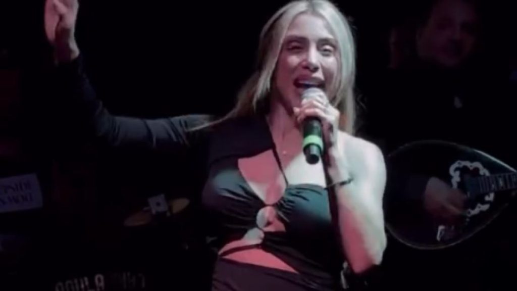 Παραλίγο ατύχημα: Ελληνίδα τραγουδίστρια στην πίστα χωρίς εσώρουχα και…(pics)